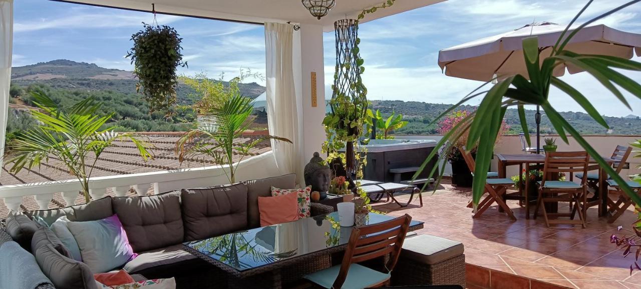 B&B Villa Deseada Periana Bagian luar foto