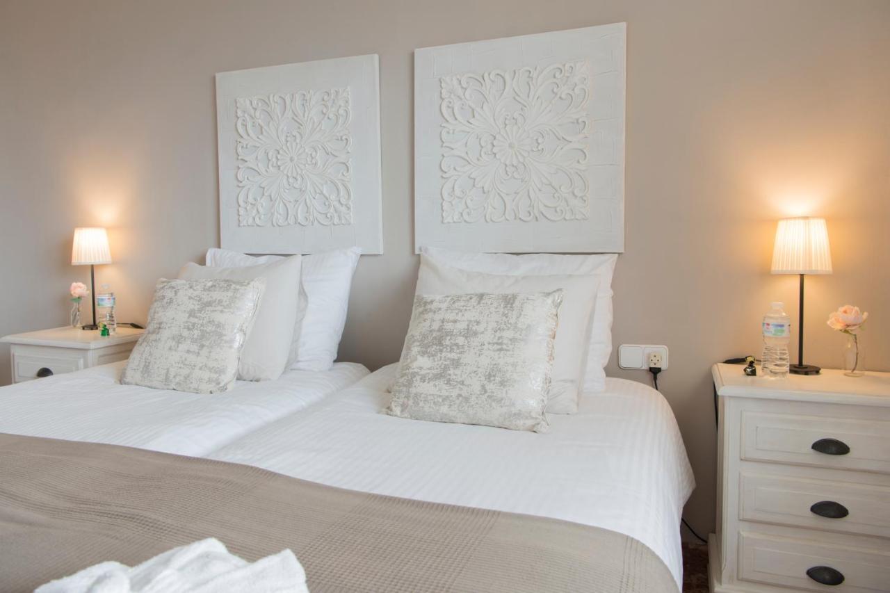 B&B Villa Deseada Periana Bagian luar foto